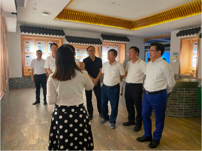 衍生動態丨揭陽市政協主席崔建軍一行蒞臨衍生健康產業園參觀考察